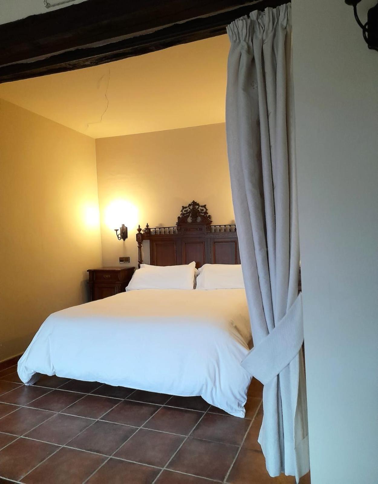 Hotel Spa Don Inigo De Aragon Las Cuevas de Cañart Екстериор снимка